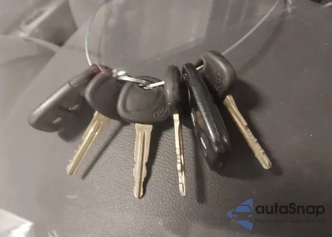 2009 Kia Optima Lx из США, поврежденный, VIN KNAGE228295294805